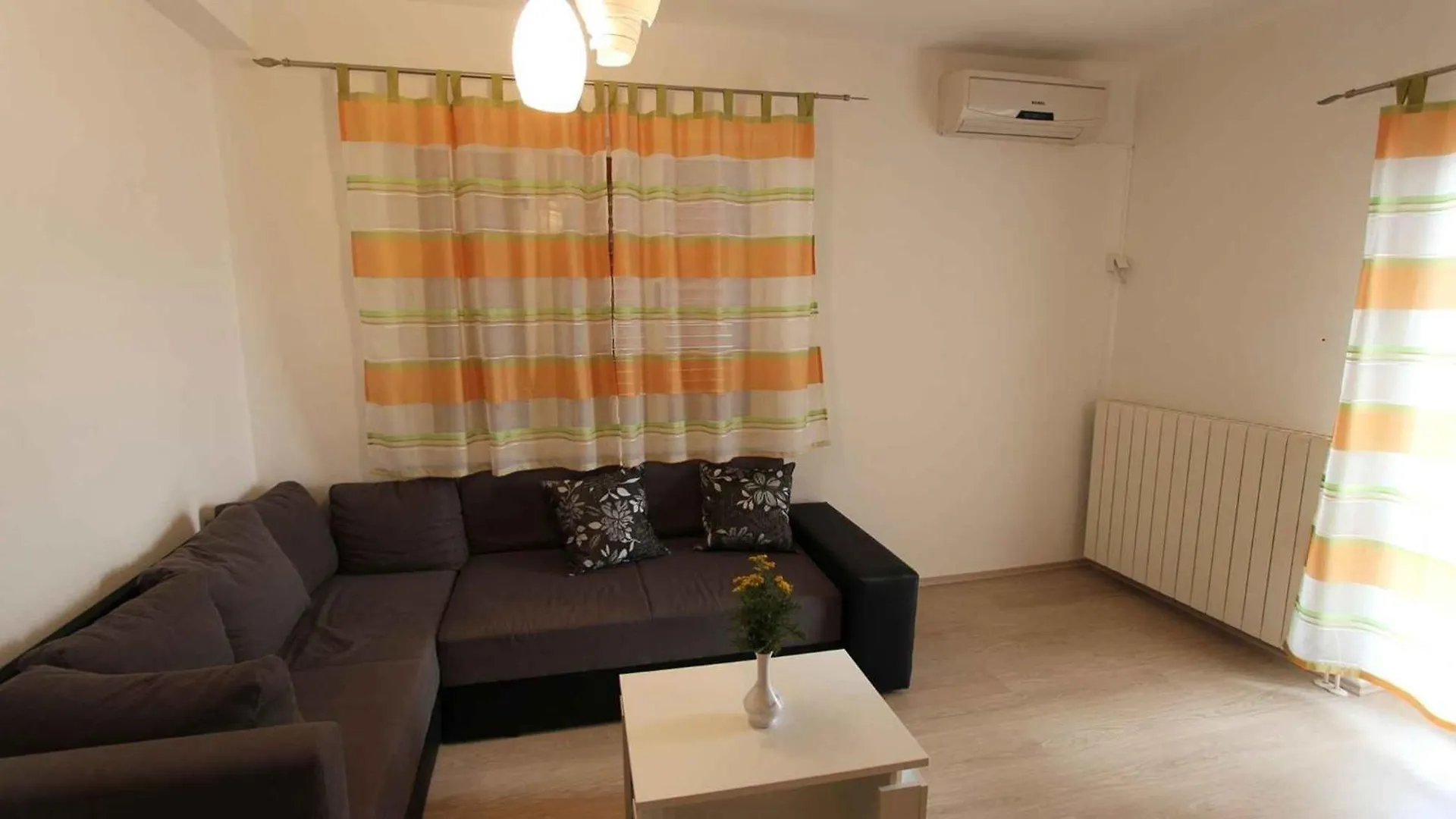 One-Bedroom Apartment Malinska Near Sea 2